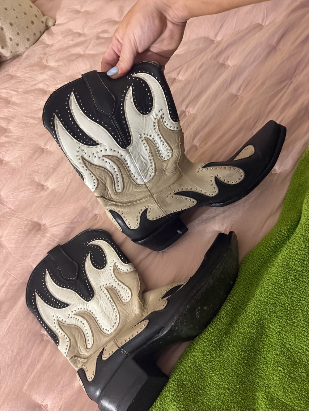 Old Gringo Black and Cream Flame-Accent Western Boots